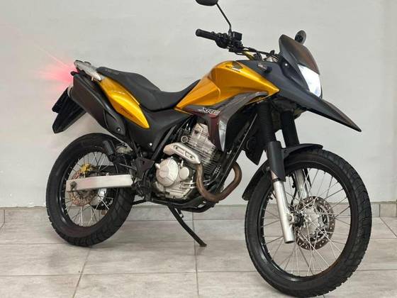 HONDA XRE 300 HONDA XRE 300